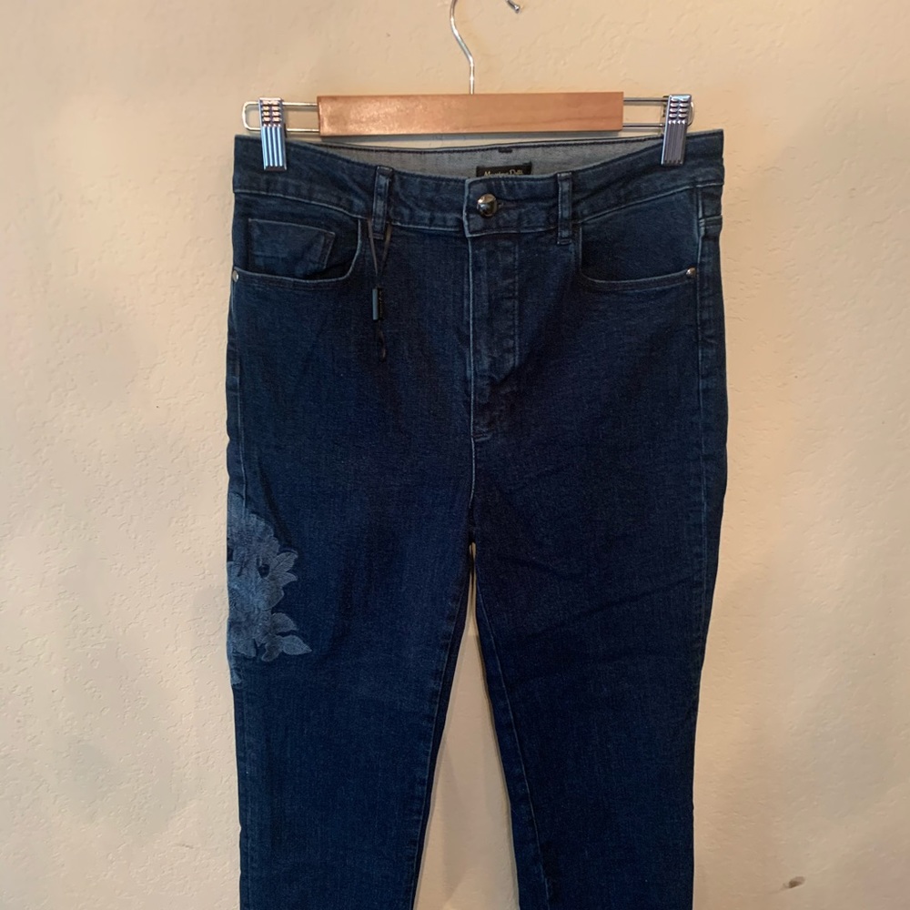 NWT Mossimo Dutti Floral Embroidered Straight Leg Dark Wash Crop Raw Hem Jeans